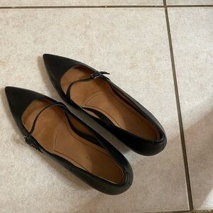 Vionic Black Flats Timeless Minimalist Design